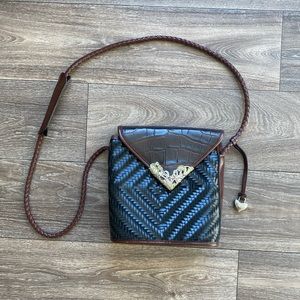 🌺 black & brown woven purse